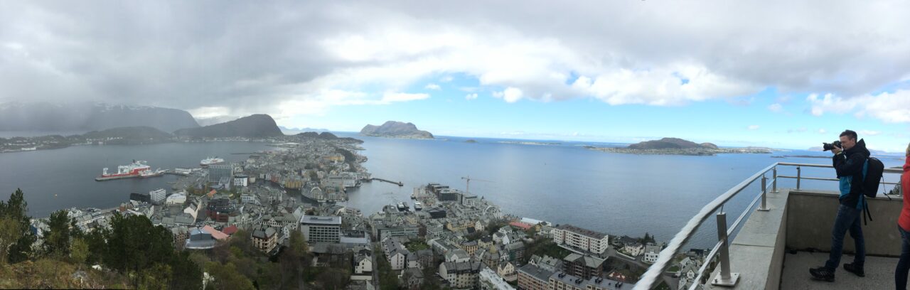 Utsikt over Ålesund by