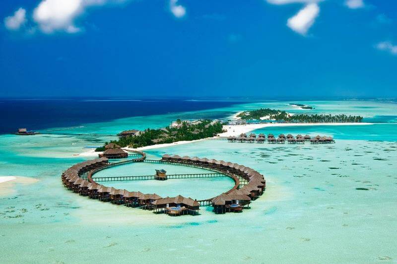 Olhuveli Beach & Spa Resort