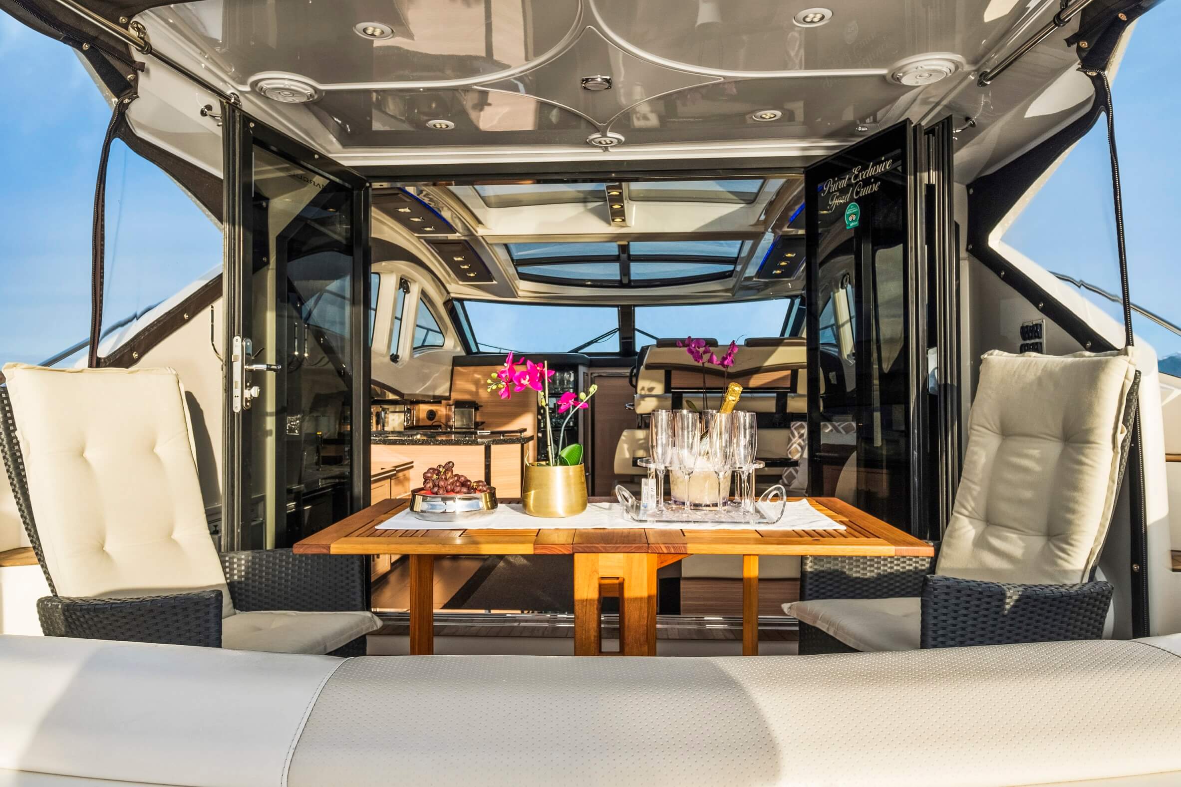 Ombord Marquis