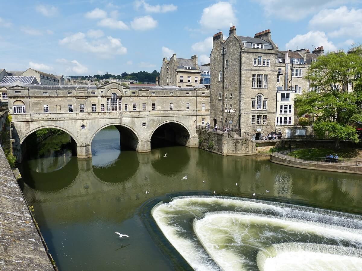 River Avon i Bath Storbritannia