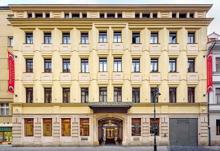Fasadebilde av Grand Majestic Hotel Prague