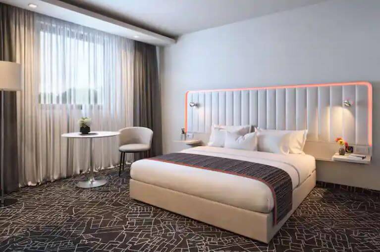 Rom med dobbeltrom hos Park Inn Radisson Danube