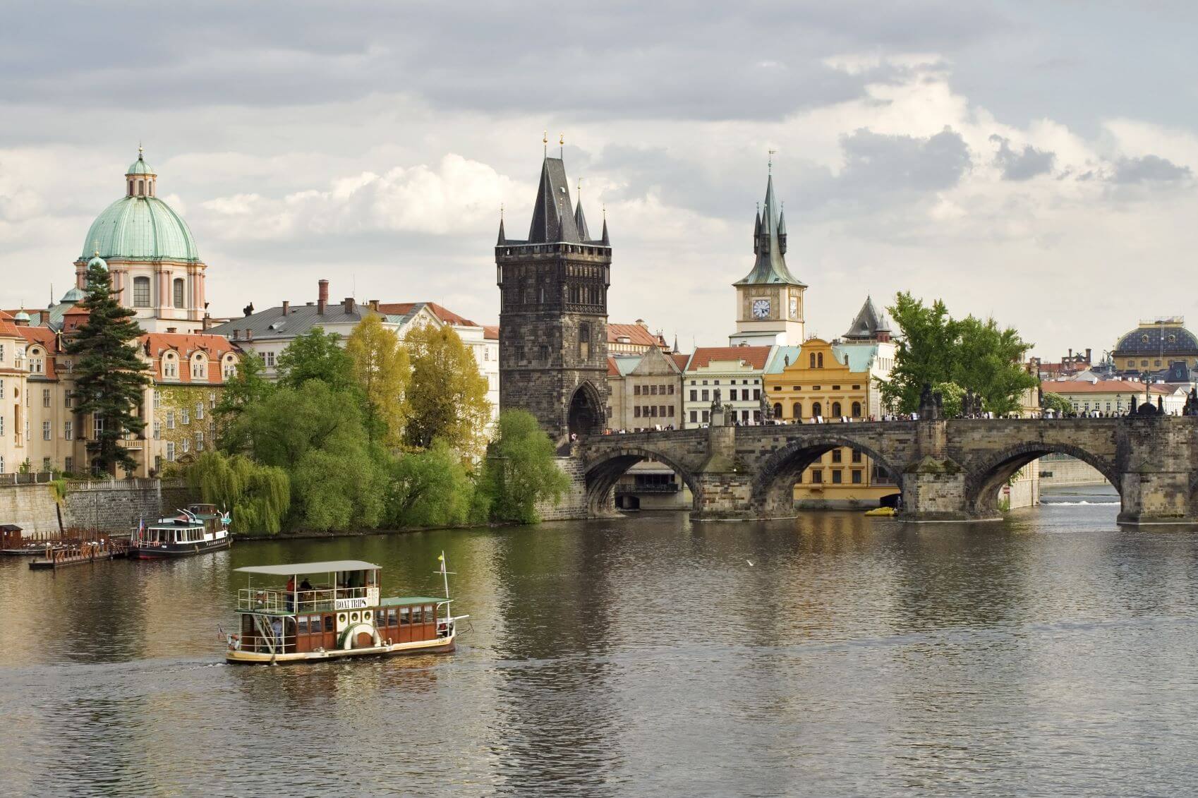 Praha by