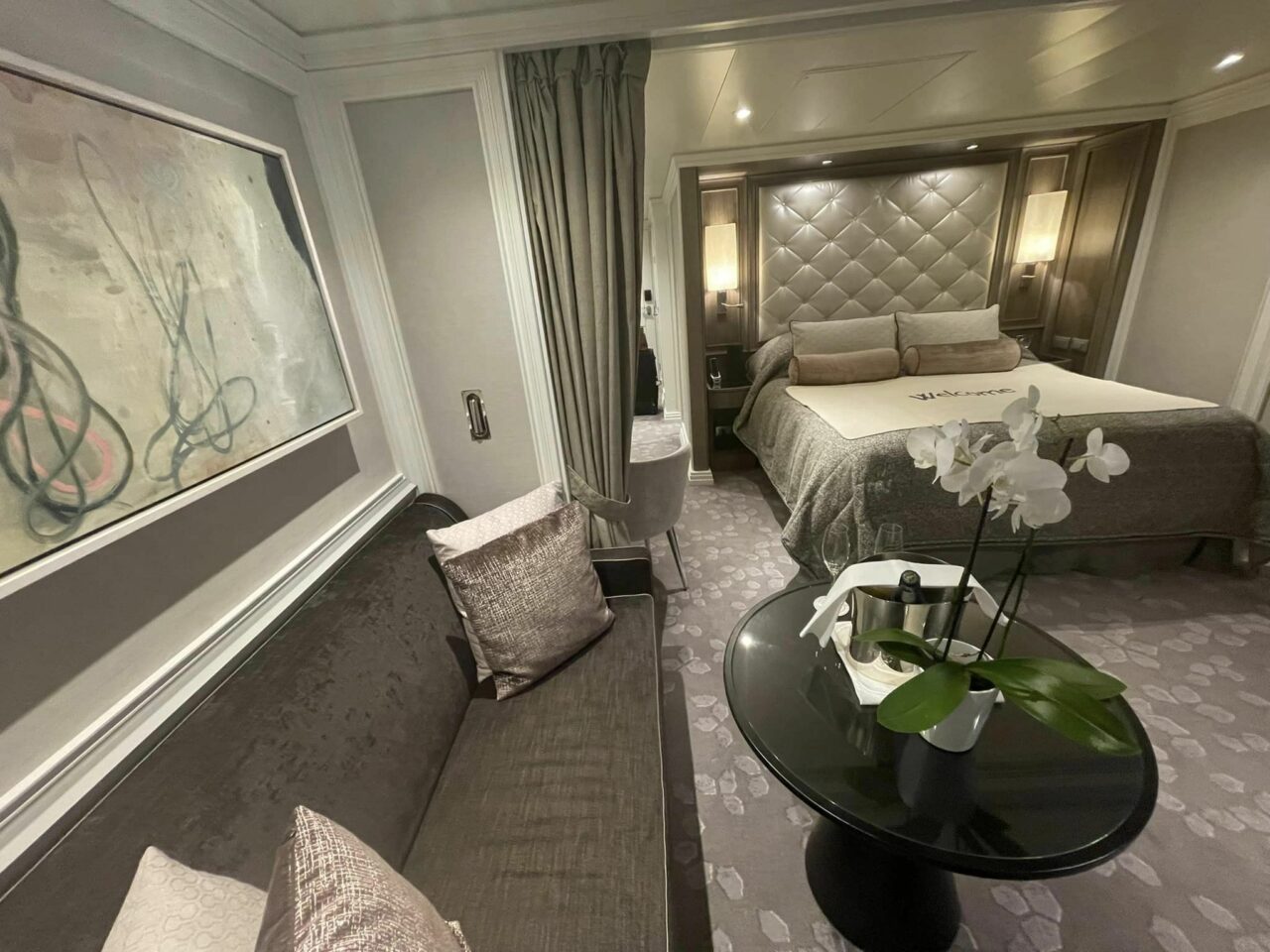 Concierge Suite, Seven Seas Splendor