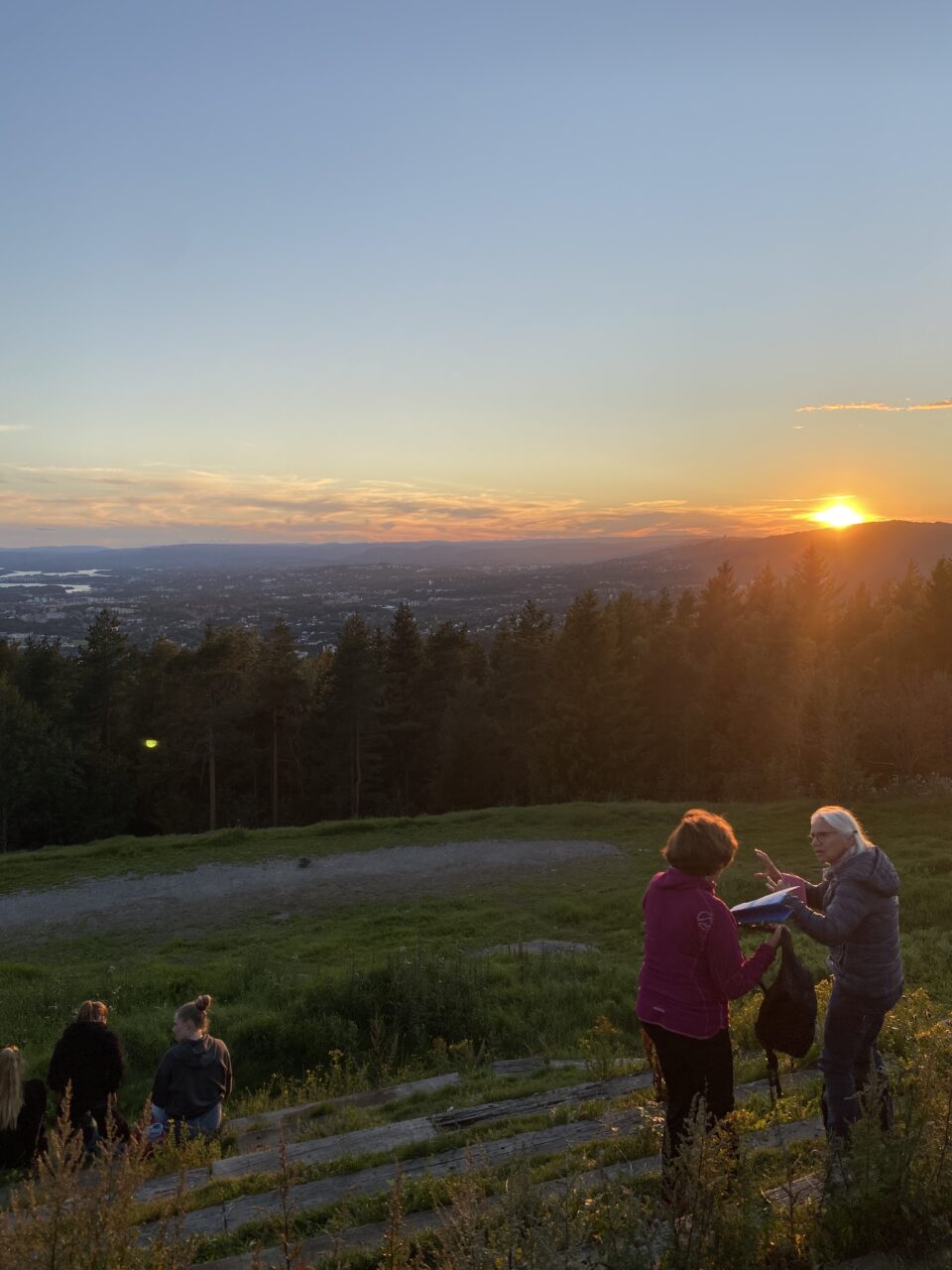 Utsiktsbilde tatt fra Grefsenkollen i solnedgang. Foto